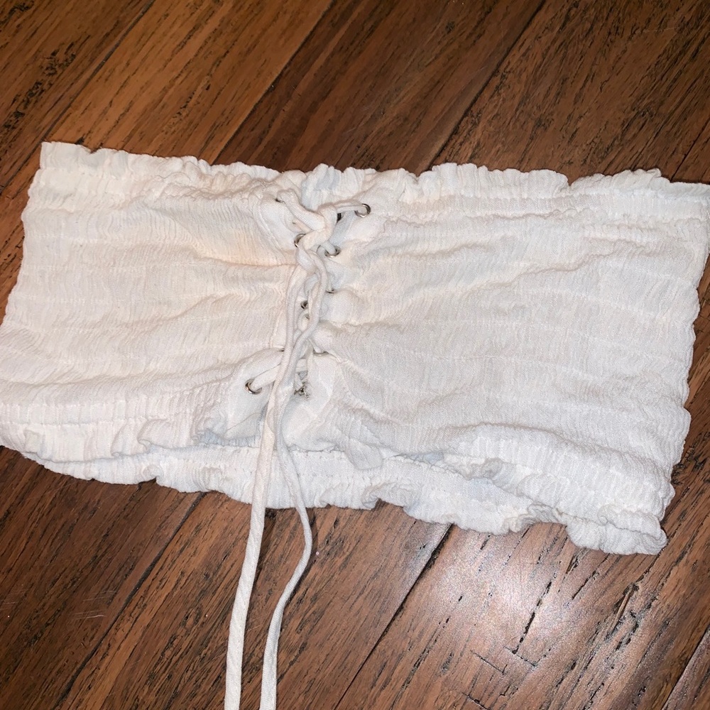cropped scrunch top
